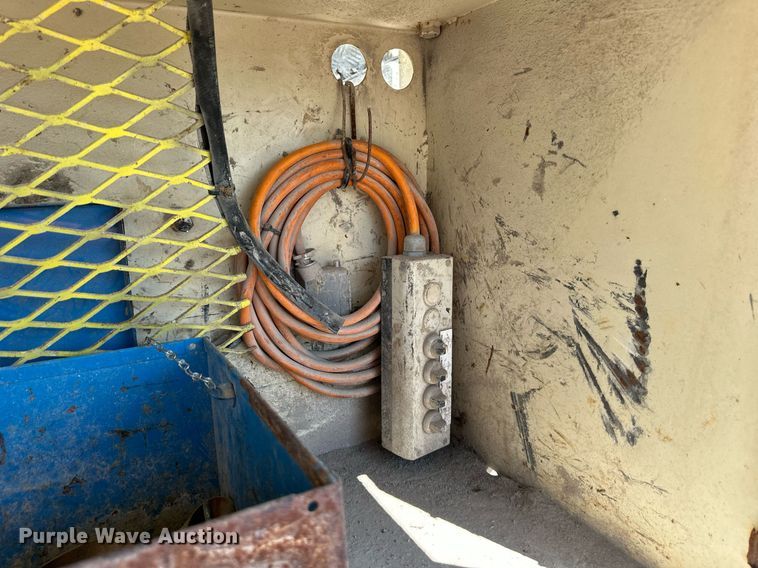 image for item DS2366 2005 Metso LokoTrack LT1213S  crusher