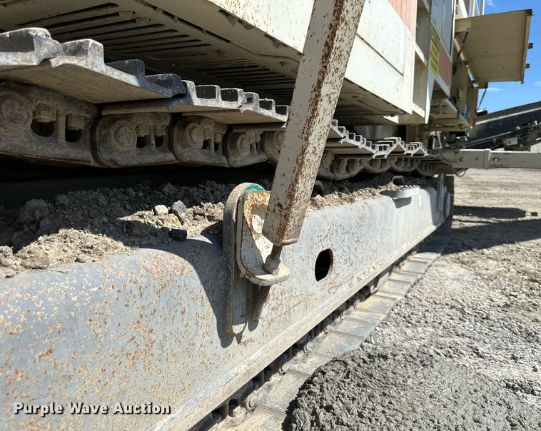 image for item DS2366 2005 Metso LokoTrack LT1213S  crusher