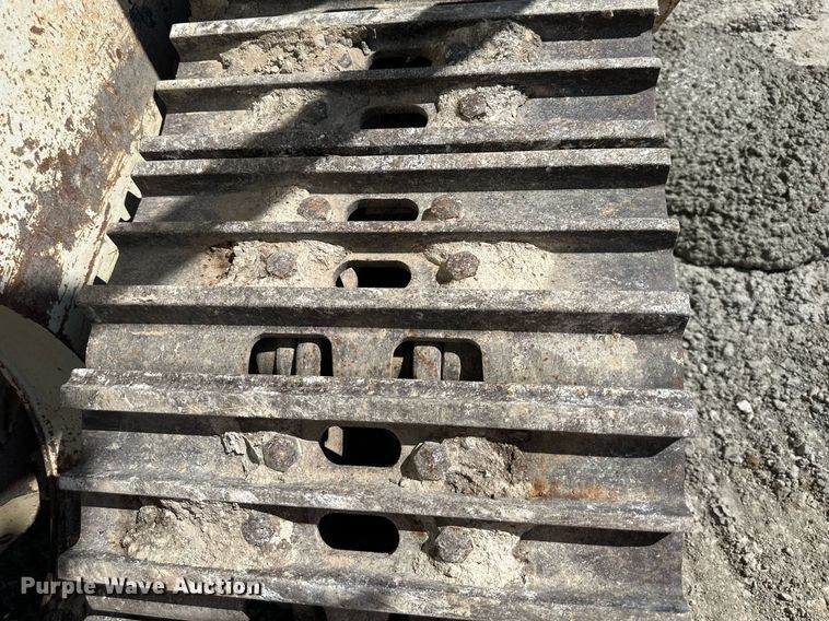 image for item DS2366 2005 Metso LokoTrack LT1213S  crusher