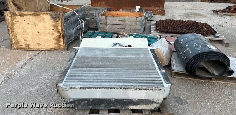 image for item DS2367 Metso LT1213 crusher parts