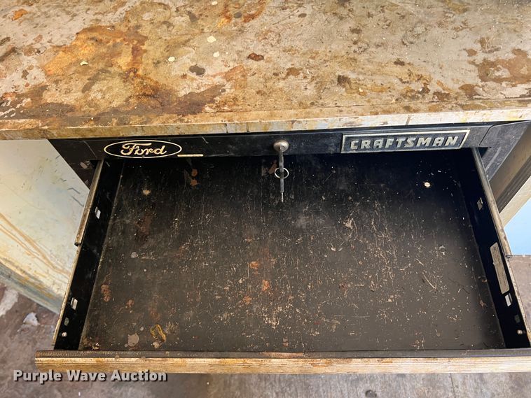 image for item DS2431 2013 Cargo Craft  spray foam trailer