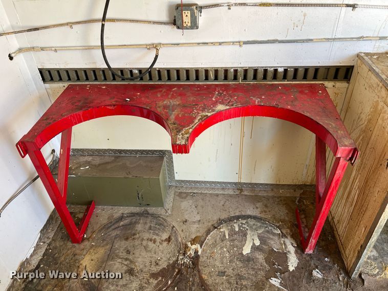 image for item DS2431 2013 Cargo Craft  spray foam trailer