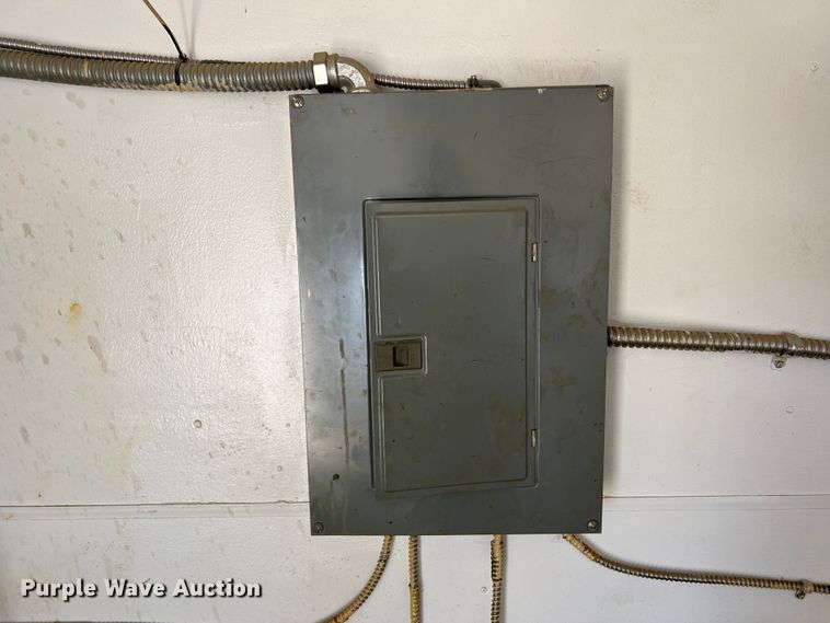 image for item DS2431 2013 Cargo Craft  spray foam trailer