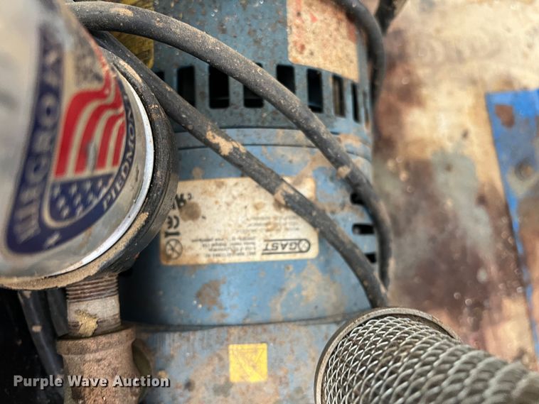 image for item DS2431 2013 Cargo Craft  spray foam trailer