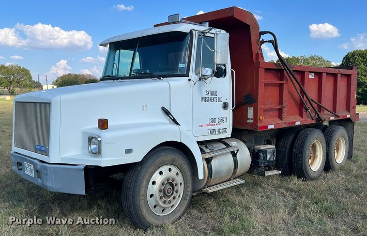 image for item DS2434 1994 White GMC WG  dump truck