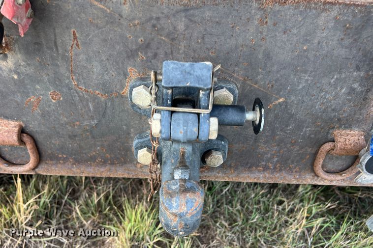 image for item DS2434 1994 White GMC WG  dump truck