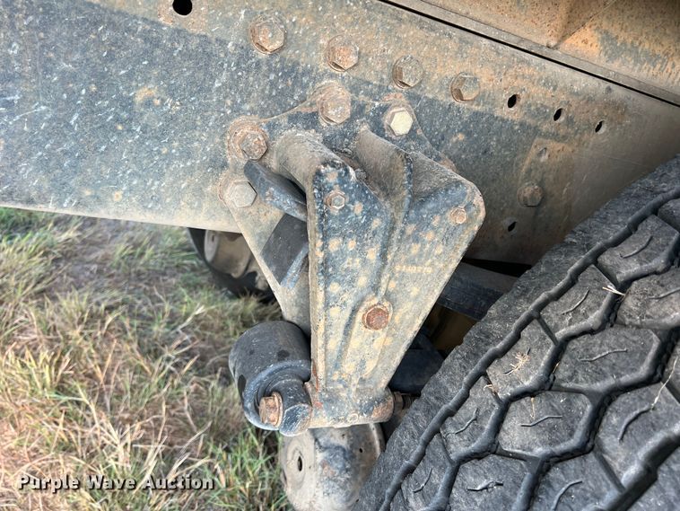 image for item DS2434 1994 White GMC WG  dump truck