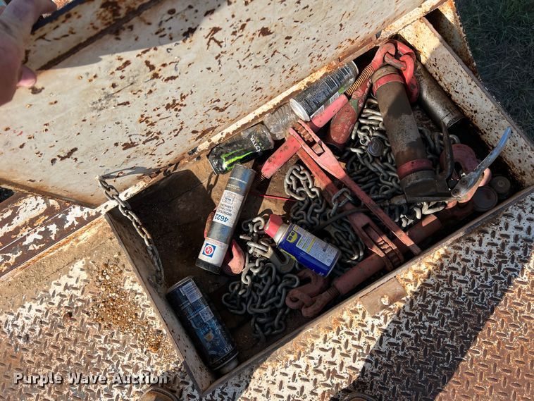 image for item DS2435 2008 Southwest Goosneck PHD2498222EA  equipment trailer