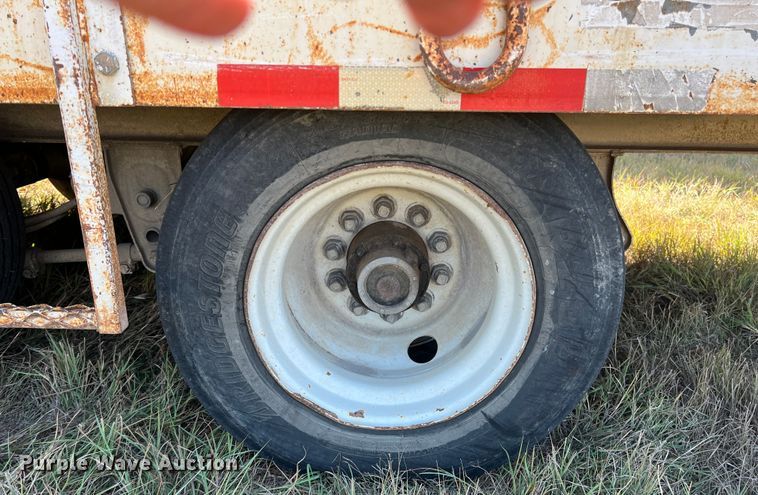 image for item DS2435 2008 Southwest Goosneck PHD2498222EA  equipment trailer