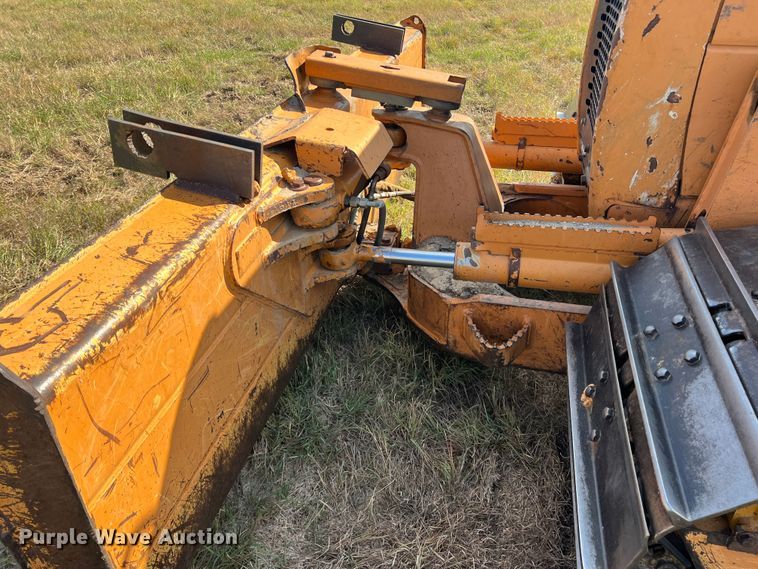 image for item DS2436 Case 650L LGP  dozer