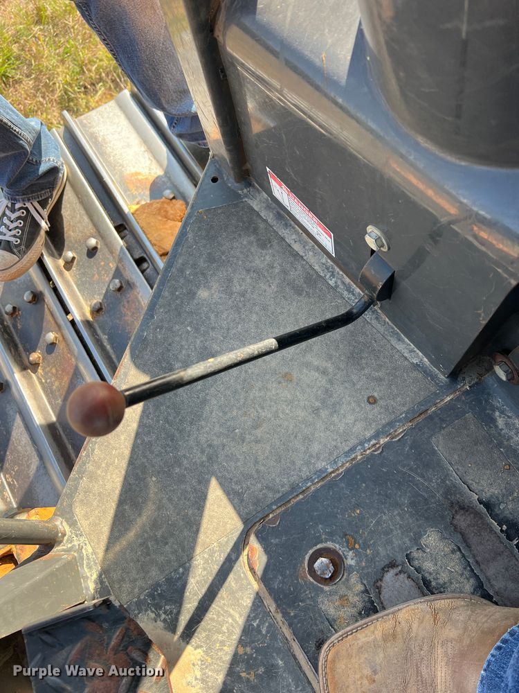 image for item DS2436 Case 650L LGP  dozer