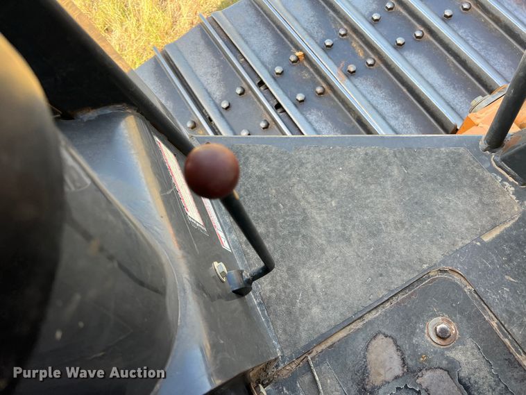 image for item DS2436 Case 650L LGP  dozer