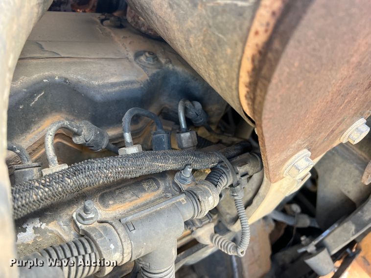 image for item DS2436 Case 650L LGP  dozer