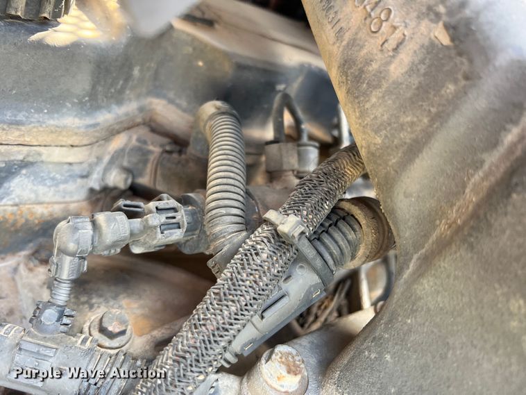 image for item DS2436 Case 650L LGP  dozer