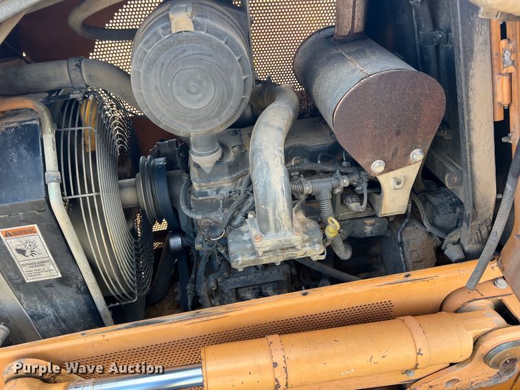 image for item DS2436 Case 650L LGP  dozer