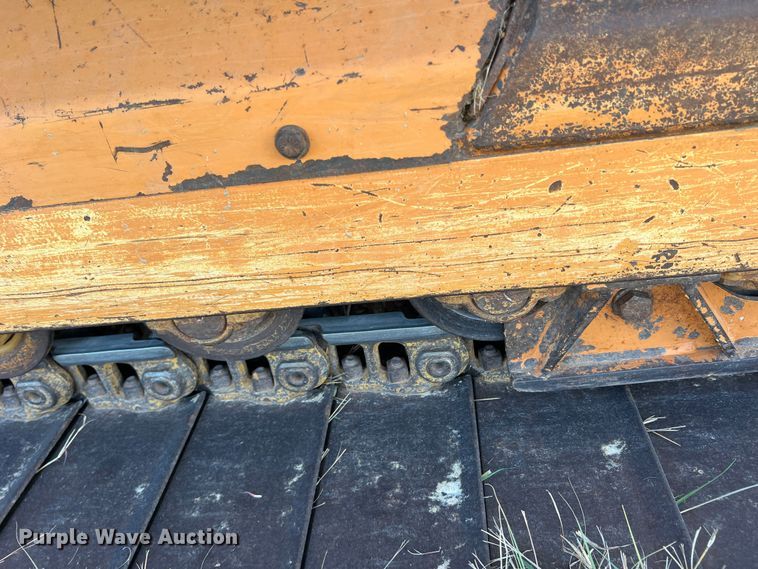 image for item DS2436 Case 650L LGP  dozer