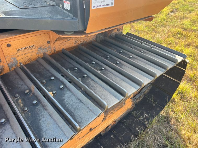 image for item DS2436 Case 650L LGP  dozer