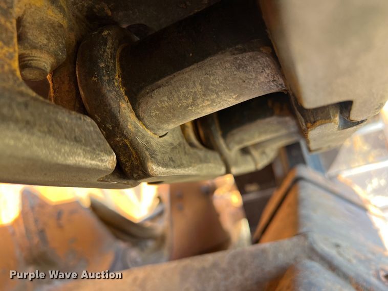 image for item DS2436 Case 650L LGP  dozer