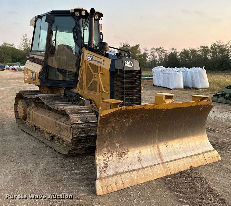 image for item DV1015 2021 Caterpillar D3-12A  dozer