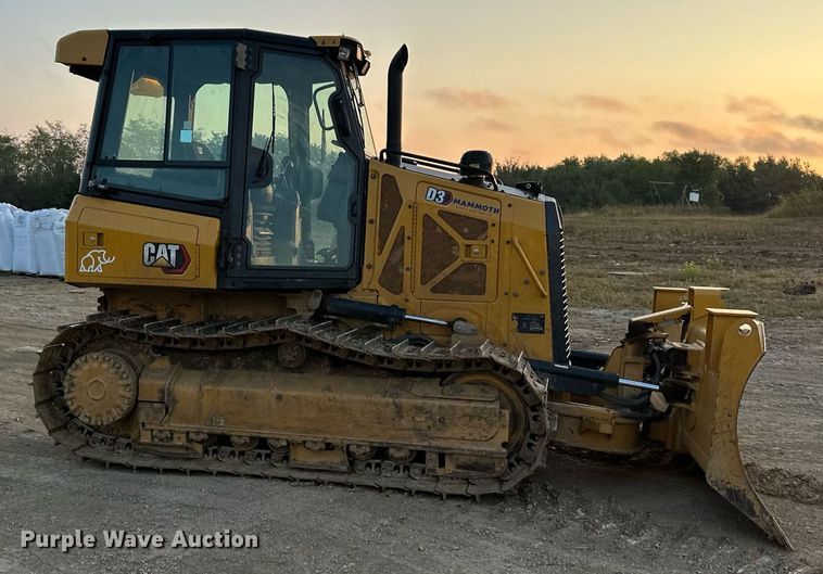 image for item DV1015 2021 Caterpillar D3-12A  dozer
