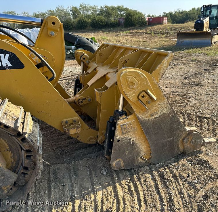 image for item DV1016 2018 Caterpillar 953K  track loader