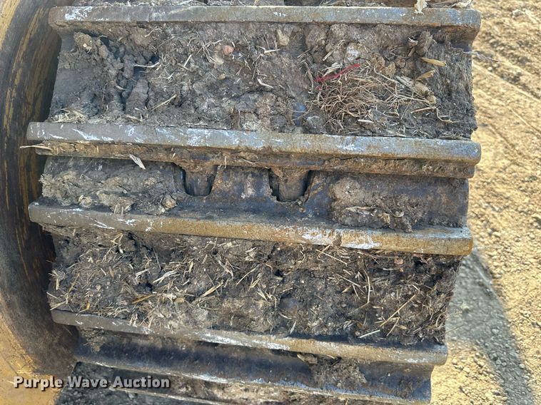 image for item DV1016 2018 Caterpillar 953K  track loader