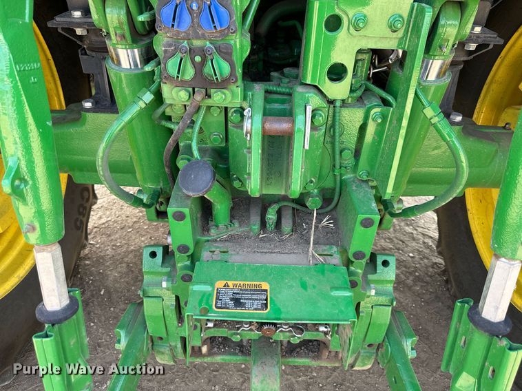 image for item DV1017 2020 John Deere 6155R  MFWD tractor