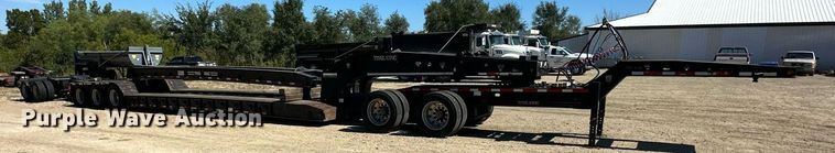 image for item DV1020 2004 Trail King TK120HDG-553  lowboy equipment trailer