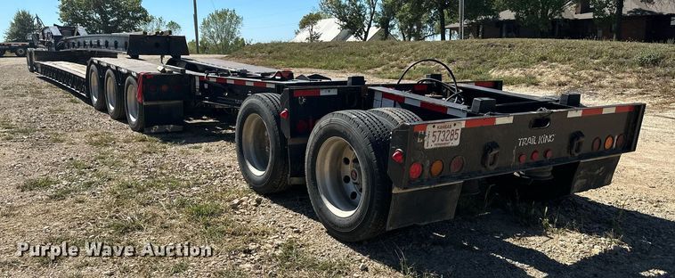 image for item DV1020 2004 Trail King TK120HDG-553  lowboy equipment trailer