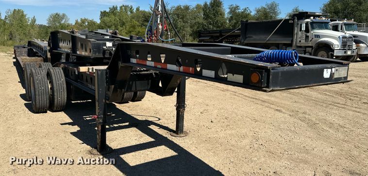 image for item DV1020 2004 Trail King TK120HDG-553  lowboy equipment trailer