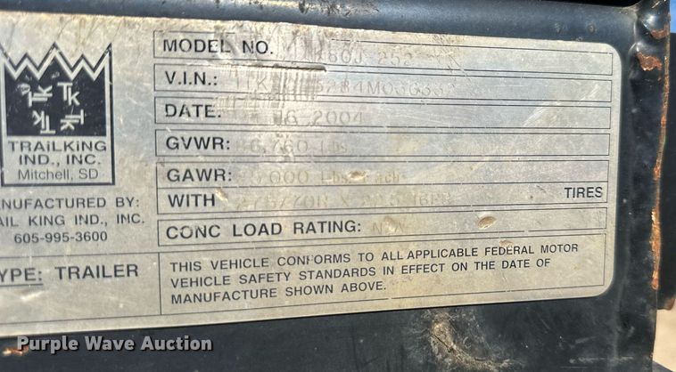 image for item DV1020 2004 Trail King TK120HDG-553  lowboy equipment trailer