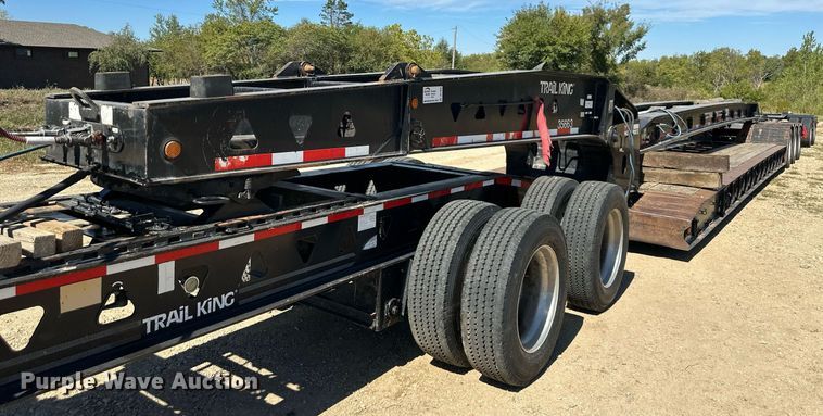 image for item DV1020 2004 Trail King TK120HDG-553  lowboy equipment trailer