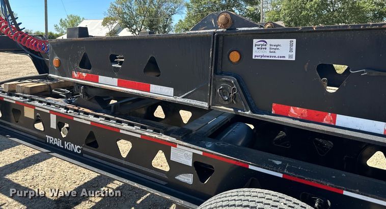 image for item DV1020 2004 Trail King TK120HDG-553  lowboy equipment trailer