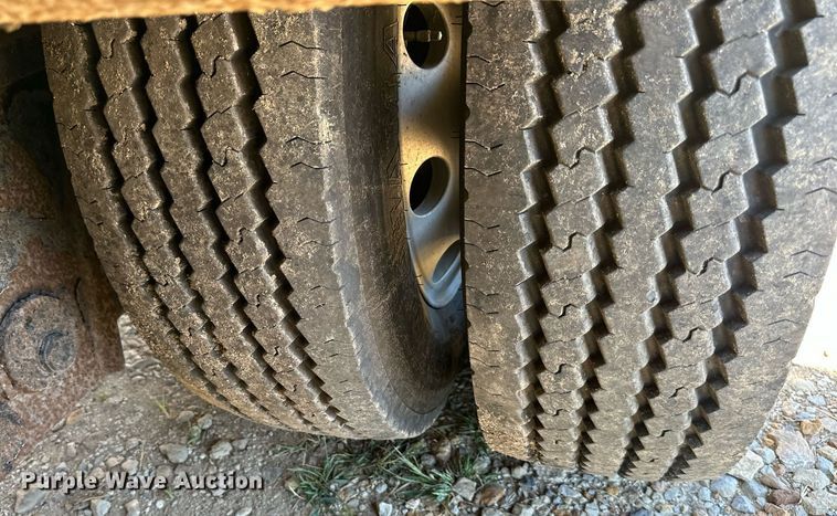 image for item DV1020 2004 Trail King TK120HDG-553  lowboy equipment trailer