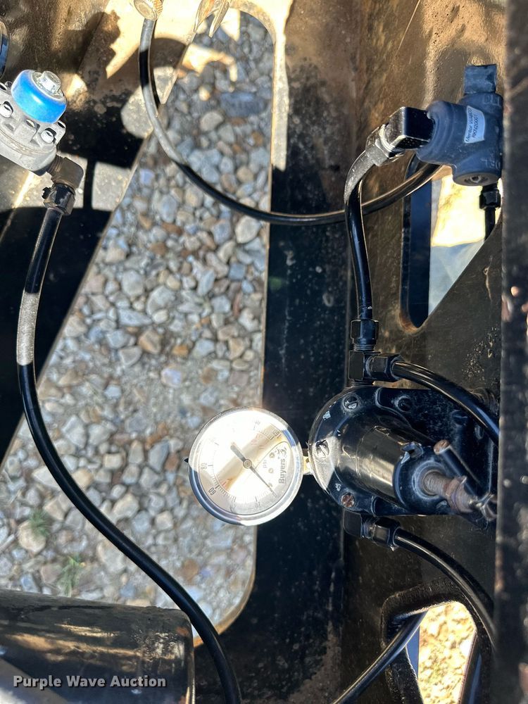 image for item DV1020 2004 Trail King TK120HDG-553  lowboy equipment trailer