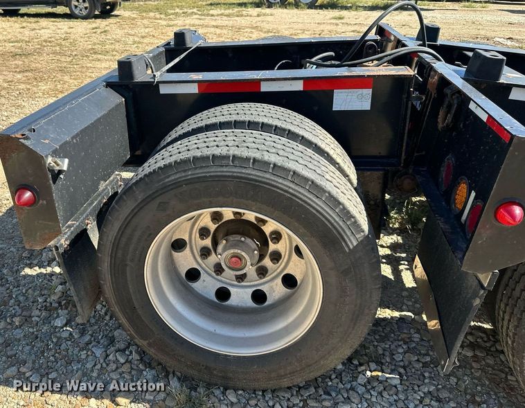 image for item DV1020 2004 Trail King TK120HDG-553  lowboy equipment trailer