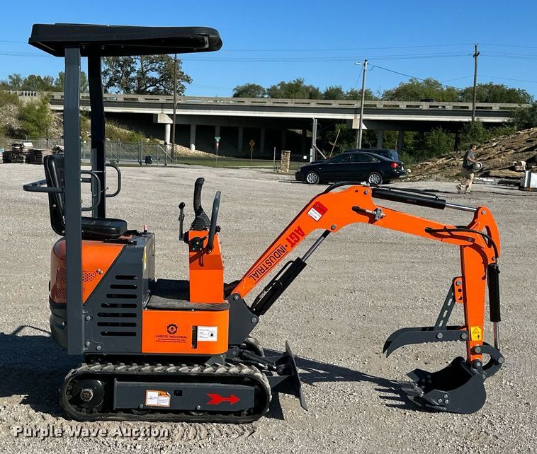 image for item DV1055 2023 AGT Industrial L12  mini excavator