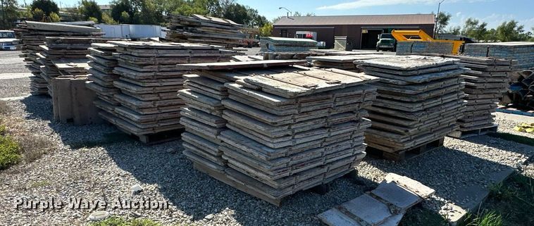 image for item DV1058 Simplex  concrete forms