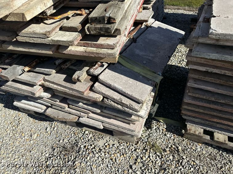 image for item DV1058 Simplex  concrete forms