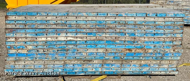 image for item DV1060 Concrete forms