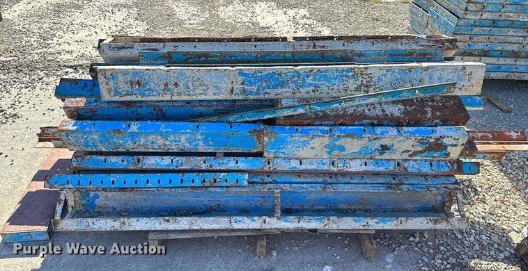 image for item DV1062 Symons  corner forms