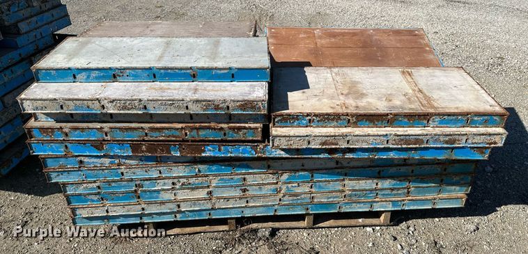 image for item DV1063 Symons  Concrete forms