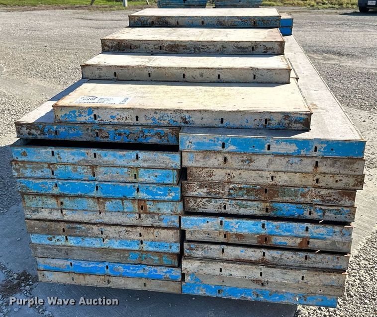 image for item DV1064 Symons  Concrete forms