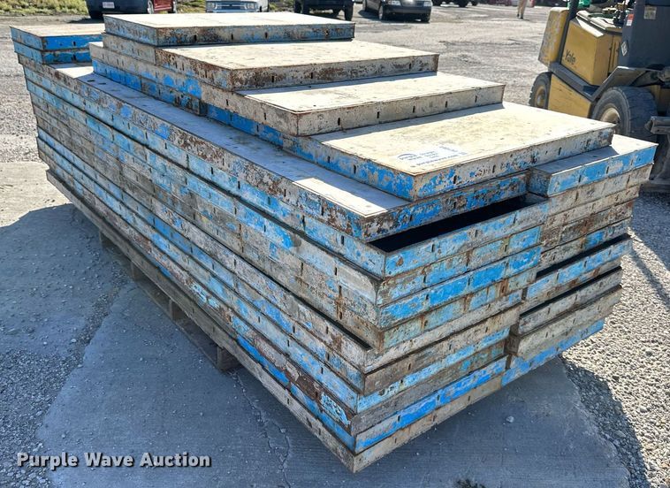 image for item DV1064 Symons  Concrete forms