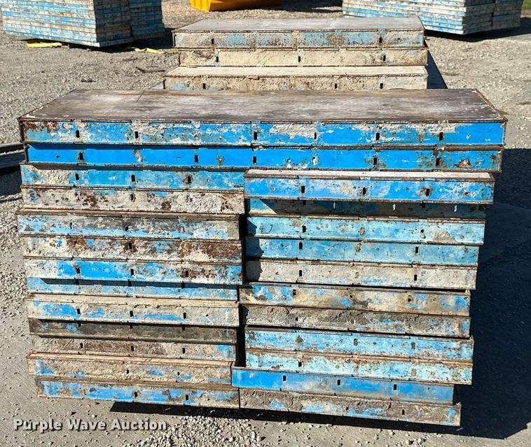 image for item DV1064 Symons  Concrete forms