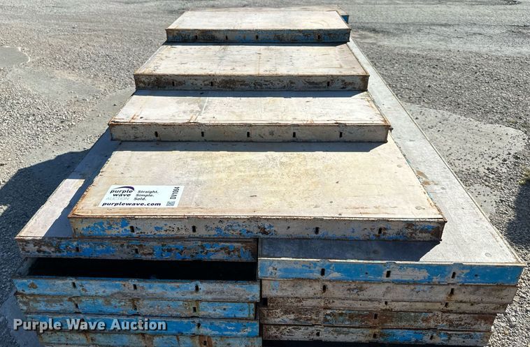 image for item DV1064 Symons  Concrete forms