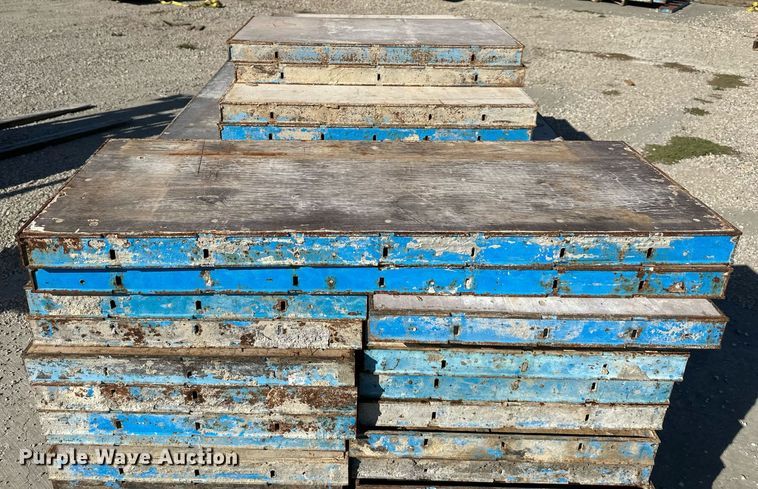 image for item DV1064 Symons  Concrete forms