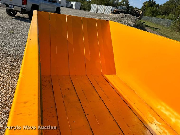 image for item DV1067 Rock box