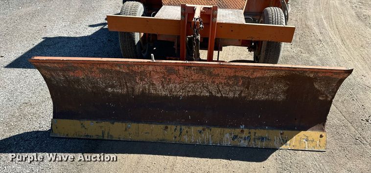 image for item DV1069 1998 Broce RJ350  broom