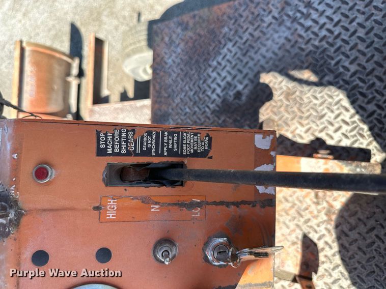 image for item DV1069 1998 Broce RJ350  broom